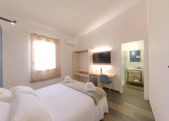 Rudini' Charming ベッド・アンド・ブレックファスト 4*